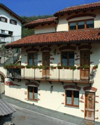Le Village Montjovet Kültér fotó